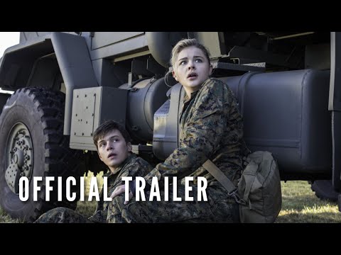 The 5th Wave - Official Trailer #1 (Chloe Grace Moretz & Nick Robinson)