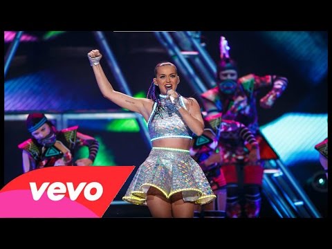 Katy Perry - Roar (The Prismatic World Tour on EPIX)