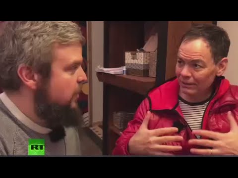 Keiser Report: Russian New Culinary Movement (E870)