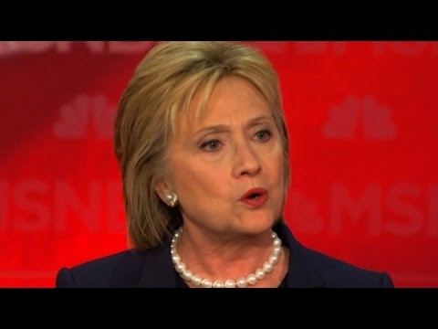 Hillary Clinton accuses Bernie Sanders of 'artful sm...