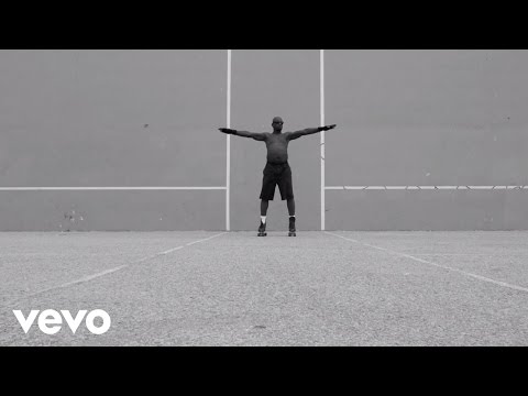 AaRON - Blouson Noir (Clip Officiel)