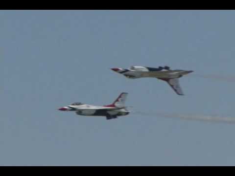 2009 AirPower Over Hampton Roads - USAF Thunderbirds