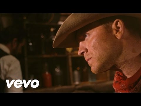 Justin Moore - You Look Like I Need A Drink