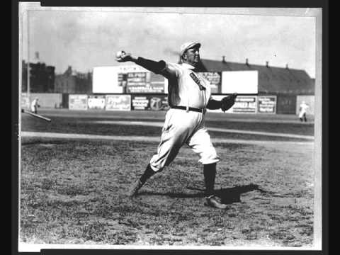 1903 World Series Game 1: Pirates vs Americans/Red Sox