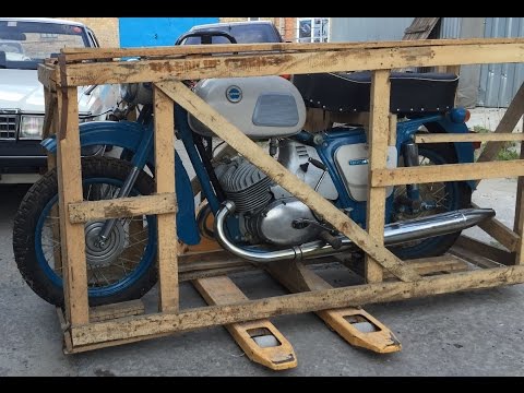 Забытый на 38 лет: новый мотоцикл ИЖ Юпитер-3 1976 года в заводской упаковке Motorcycle in the crate