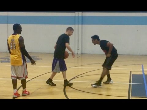 Random dudes challenge The Professor to 1 v 1