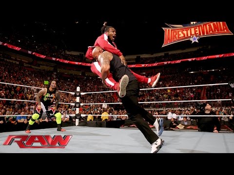 The Rock and The Usos lay the smackdown on The New Day: Raw, Jan. 25, 2016