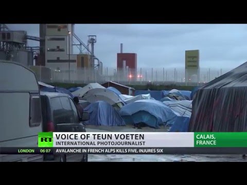 Rumble in ‘Jungle’: part of Calais refugee camp bulldozed