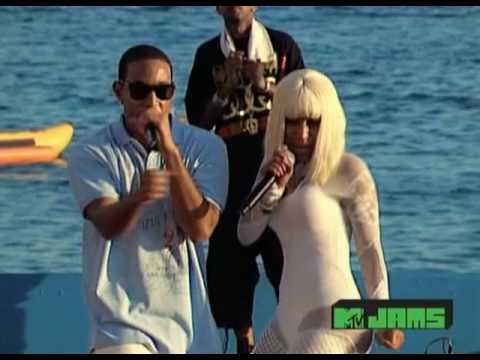 Ludacris featuring Nicki Minaj - My Chick Bad Live at Spring Break 2010