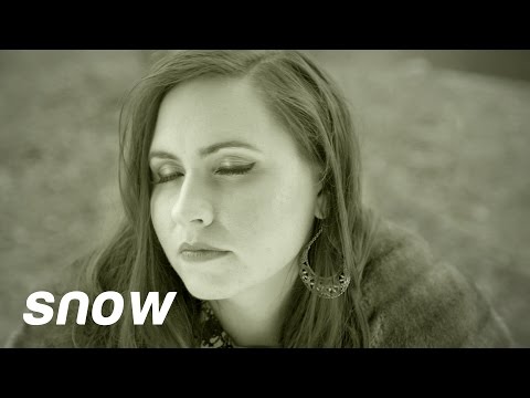 Mary Morris - “Snow” an Adele "Hello" Parody (OFFICIAL MUSIC VIDEO)