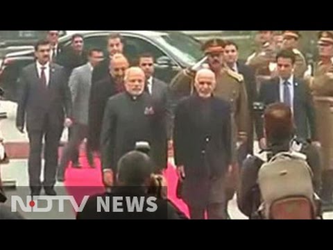 Warm welcome for PM Modi as he arrives in Kabul