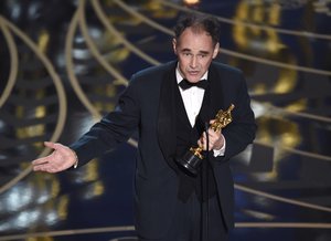 Mark Rylance accepts the award for best actor in a supporting role for “Bridge of Spies” at the Oscars on Sunday, Feb. 28, 2016, at the Dolby Theatre in Los Angeles.