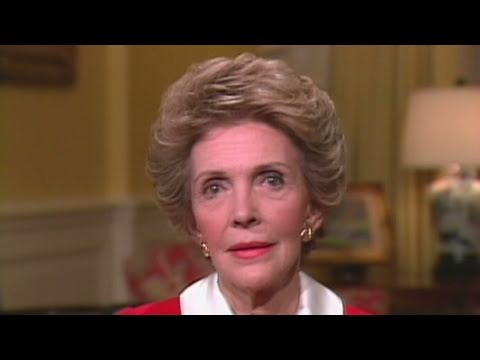 CNN: 1986: Nancy Reagan's 'Just say no' campaign