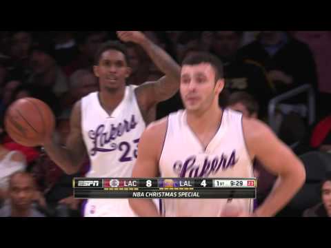 Larry Nance Jr. Scores on Own Basket