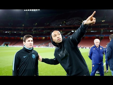 Highlights of FC Barcelona training session in the Arsenal Stadium