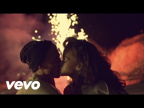 Rihanna - We Found Love ft. Calvin Harris