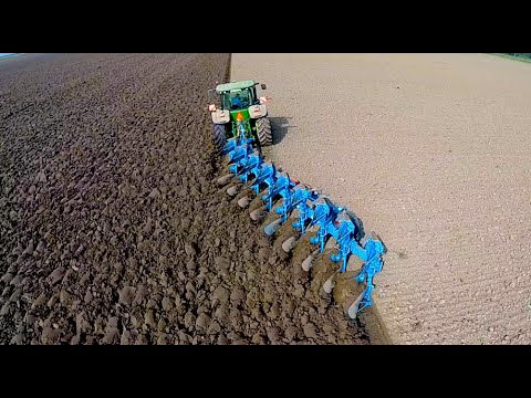 Ploughing w/ John Deere 8360R & 9 furrow Lemken Diamant 12 | ERF B.V. | Pflügen