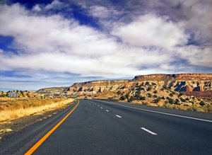 I-40 near the New Mexico border. The construction of the 360-mile (579 km) route of I-40 across Arizona took nearly 25 years to complete with the last segment being completed in 1984, much longer than the ambitious goal of finishing by 1972.