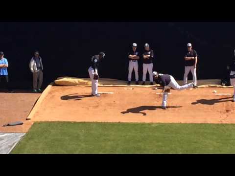 Yankees' Aroldis Chapman throws first bullpen of spring training