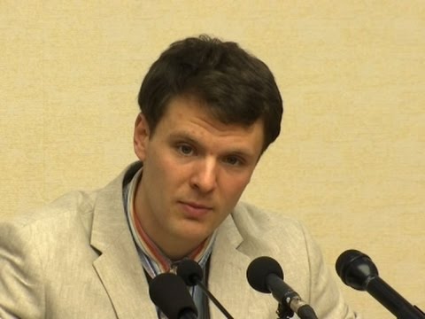 US Student Held in North Korea Apologizes