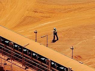 General vision around Gove Rio Tinto Alcan refinery