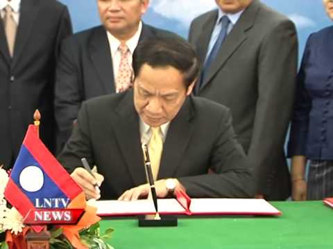 Lao NEWS on  LNTV: The government of Japan provides US$8 million in grants.28/5/2015