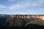 Stunning views from Evans Lookout, 2 mins drive or 20 mins walk from Jemby Eco lodge: Jemby Rinjah Eco Cabins x 13 Cabins in Blackheath