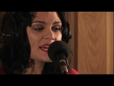 Jessie J - We Found Love,  (Live Lounge Cover)