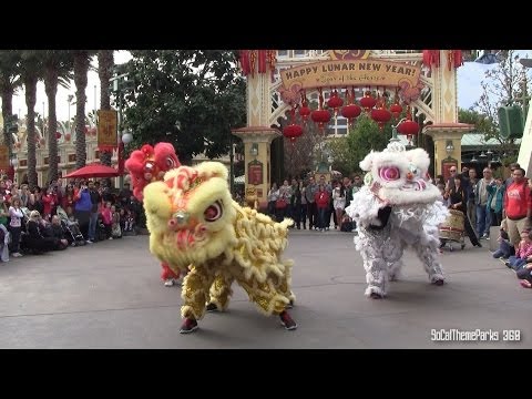 [HD] Lion Dance - Lunar New Year Celebration 2014 at Disney California Adventure