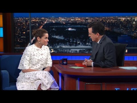 Amanda Peet & Stephen Both Want To Die On Game Of Thrones