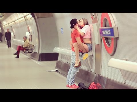 KISSING GIRLS in LONDON SUBWAY! Social Experiment!