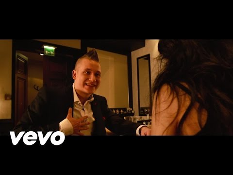 Nikke Ankara - En Tiiä Sun Nimee ft. Ollie