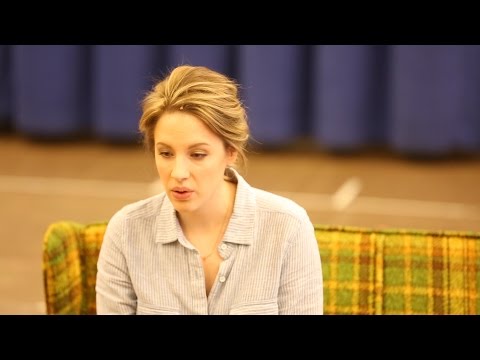 Jessie Mueller Sings "She Used to Be Mine" from Sara Bareilles' WAITRESS