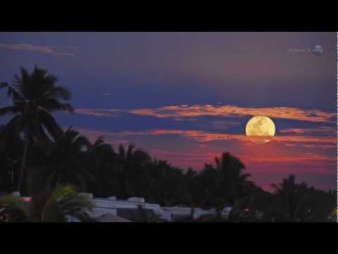 ScienceCasts: The Super Moon of May 2012