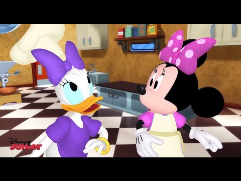 Minnie's Bow-Toons - Oh Pizza Dough - Minnie and Daisy Make Pizza! - Official Disney Junior HD