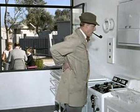 Jaques Tati - Mon Oncle (Kitchen Scene)