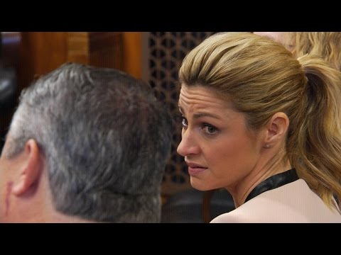 Erin Andrews Cries As Details Are Read of Her Being Filmed Naked at Hotel