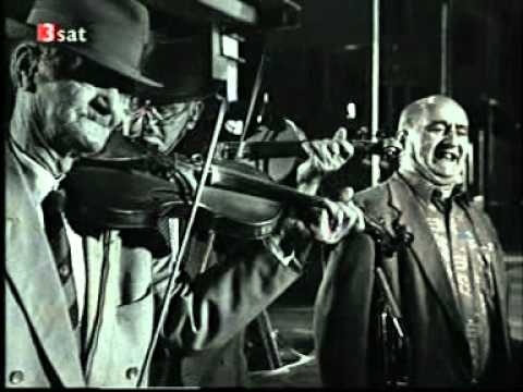 Taraf De Haidouks - Balkan Gypsy Folk  Music