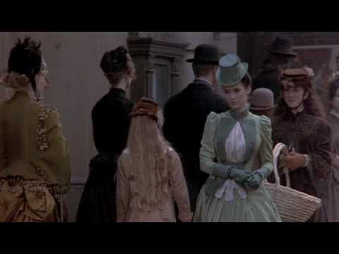 Mina Harker's Dresses - Bram Stoker's Dracula