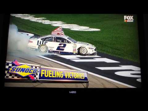 2016 NASCAR COLBALT 400 BRAD KESELOWSKI WINS AND LOSES US FLAG