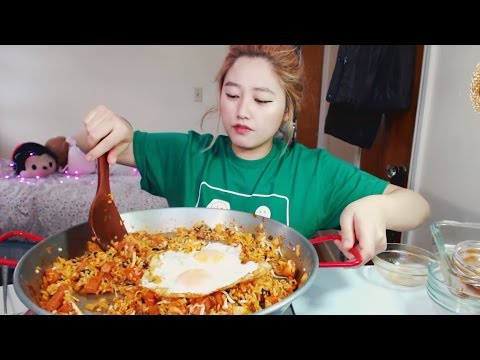 How to make Kimchi Fried Rice