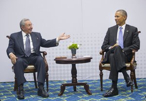 US President Barack Obama with Cuban President Raul Castro