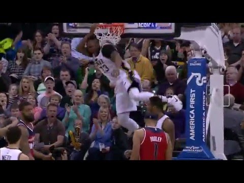 Top 10 NBA Plays: March 11th