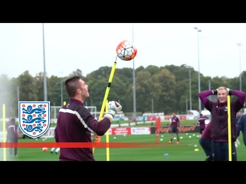 England's GK coach bursts ball on spike | Inside Training