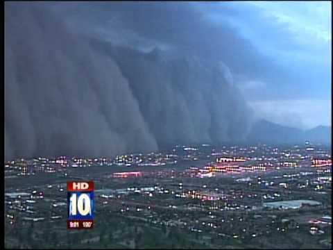 Massive dust storm hits Phoenix