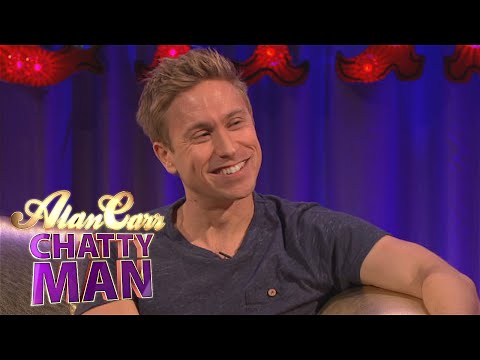 Russell Howard's Beef With The Daily Mail - Alan Carr: Chatty Man