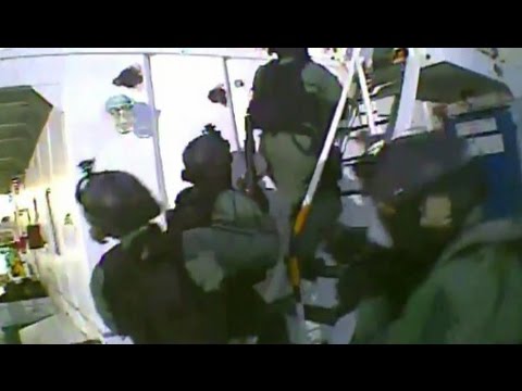 Special Force Helmet Cam - Republic Of Korea Navy Seals Assault Somali Pirates During Vessel Raid