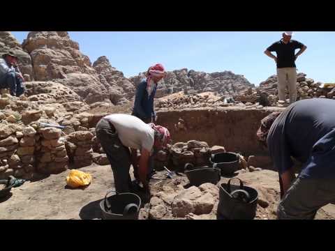 Want to be an Archaeologist? Short film with help and advice.