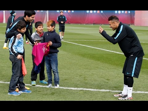 FC Barcelona training session: Last session before the second leg against Arsenal