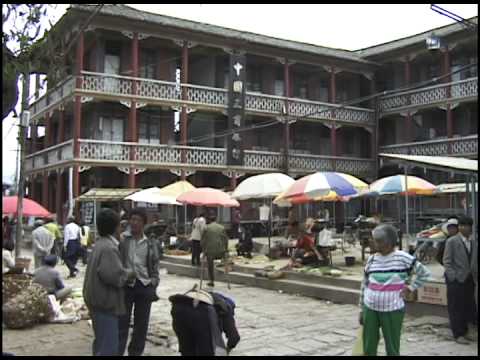 Lijiang, China part 2 of 5: Old Town walking tour and shopping